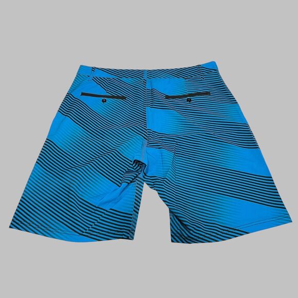 Forever Collectable NFL Carolina Panthers Diagonal Stripe Shorts Mens Size 38 - Picture 4 of 7